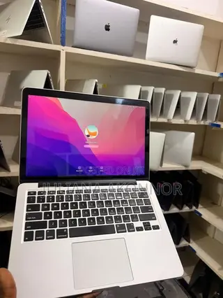 Laptop Apple MacBook Pro 8GB Intel Core i5 SSD 128GB