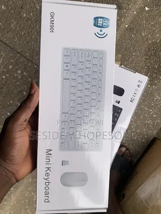 2.4GHz Wireless Ultra-Thin Mini Keyboard and Mouse Combo Pack