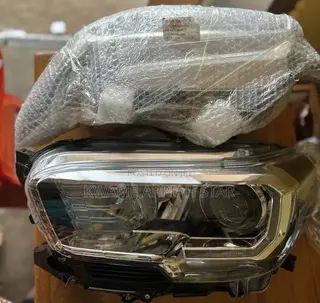 Tacoma “2016,2017,2018,2019,2020,2021,2022,2023” Headlights Pair