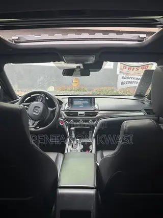 Honda Accord Sport 2.0T 2018 Black