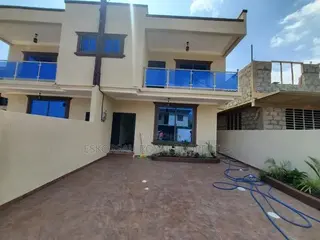3bdrm House in Kwabenya Acp for sale