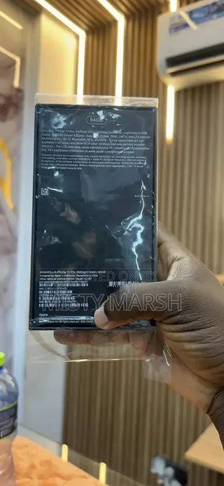 New Apple iPhone 11 Pro 64 GB Green