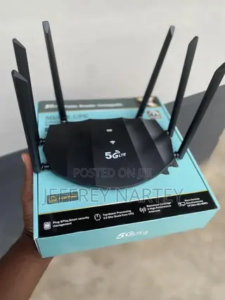 5G LTE CPE WiFi Router – 8 Antennas, 4 LAN Ports, High-Speed Internet