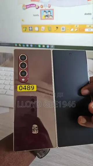 Samsung W22 5G 512 GB Red