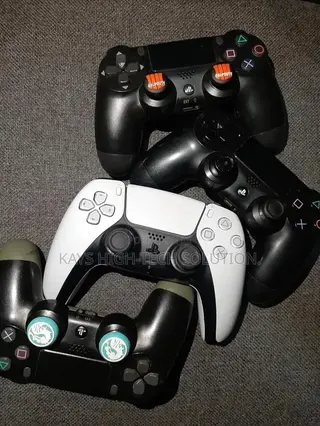 Playstation 4 5 Controllers Available