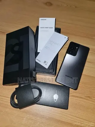 New Samsung Galaxy S21 Ultra 5G 256 GB Black