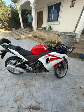 Honda CBR 2011