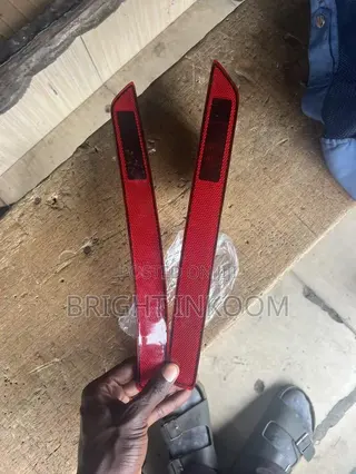 Mitsubishi Outlander 2022 2023 2024 Back Bumper Referral Lights