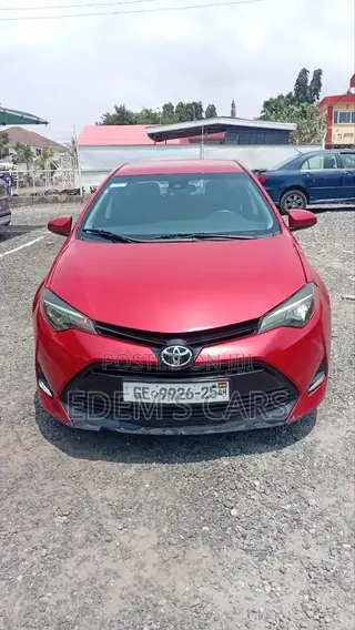Toyota Corolla 2018 Red