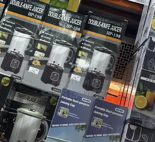 Rechargeable Portable Juicer Blender&Smoothie Maker (1000ml &Cup