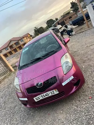 Toyota Vitz 1.0 FWD 3dr 2008 Pink