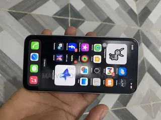 Apple iPhone 11 64 GB White