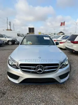 Mercedes-Benz C300 Base 4Matic Sedan AWD (2.0L 4cyl 7A) 2017 Gray