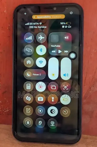 Apple iPhone 11 64 GB Black