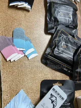 Thump Sleeves
