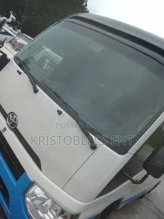 Toyota Coaster 2018 White