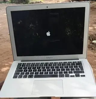 Laptop Apple MacBook Air 4GB Intel Core i5 SSD 256GB