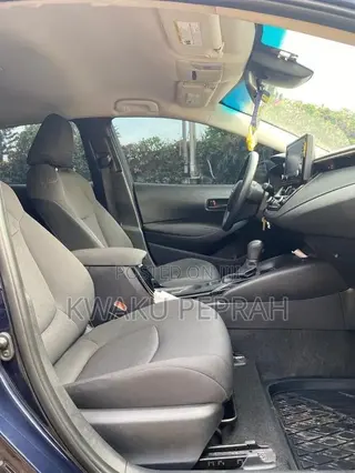 Toyota Corolla LE 2022