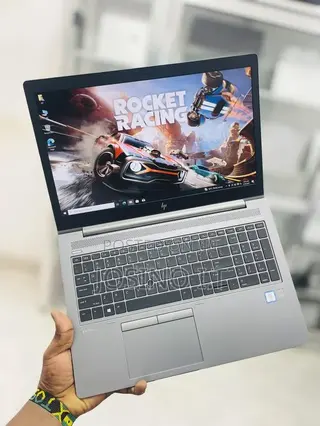 Laptop HP ZBook 15u G5 16GB Intel Core I7 SSD 512GB