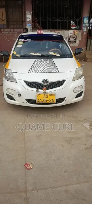Toyota Belta 2010 White
