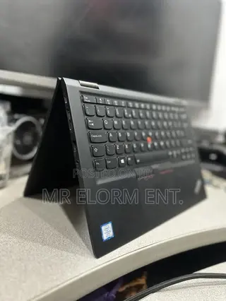 Laptop Lenovo ThinkPad X390 Yoga 8GB Intel Core i5 SSD 256GB