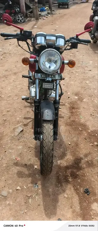Royal Motorcycle 2025 Red