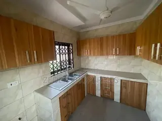 2bdrm Apartment in Kwabennya Acp, Ashomang Estate for rent