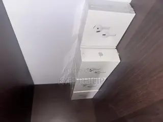 Airpods 4th Gen