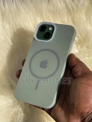 Apple iPhone 13 128 GB Green