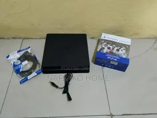 PS4 Slim 500gb Jailbreak With Fc 27 and 6 Other Games