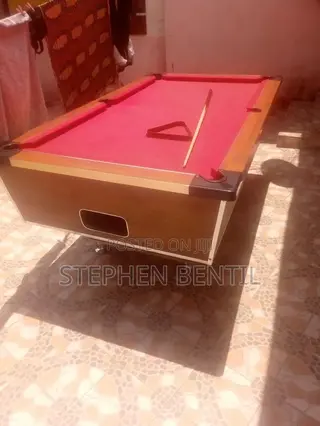 Coin Operated Snooker Pool Set