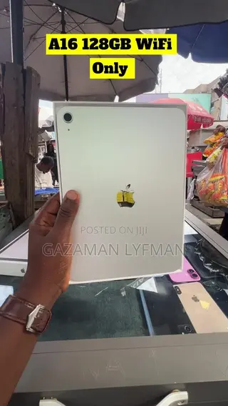 New Apple iPad (2025) 128 GB Silver