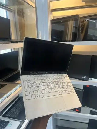Laptop Microsoft Surface 8GB Intel SSD 128GB