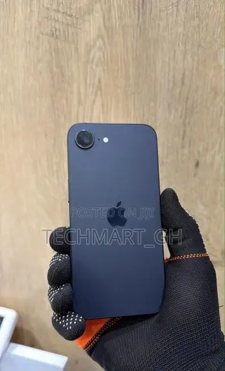 Apple iPhone 16e 128 GB Black