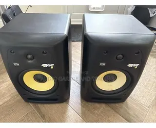 Studio Monitor