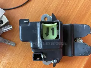 Hyundai Elantra2011 2012 2013 2014 2015 Boot Lock
