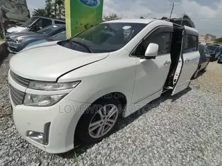 Nissan Elgrand SV Premium 2014 White