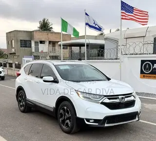Honda CR-V Touring AWD 2018 White