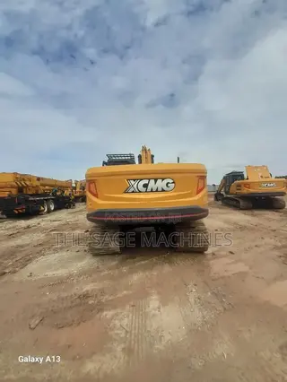 XCMG 215 Excavator for Sale
