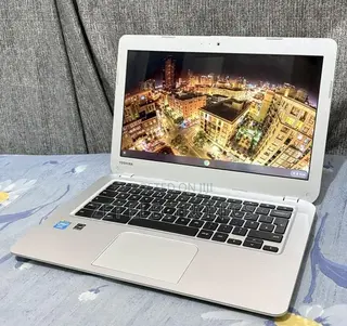 Laptop Toshiba Chromebook 2 2GB Intel Celeron eMMC 16 GB