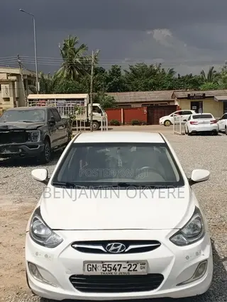 Hyundai Accent 2013 White