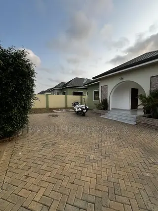 Furnished 4bdrm House in Lakeside Estate, Ashaley Botwe for sale