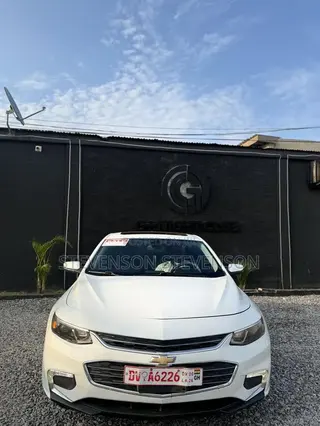 Chevrolet Malibu Premier 2018 White