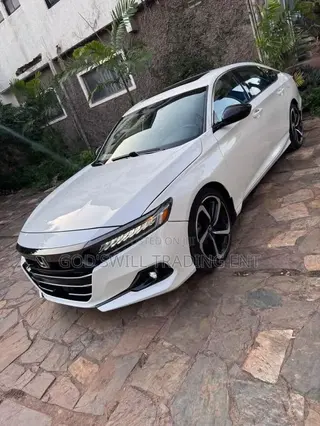 Honda Accord Sport 2.0T 2022 White