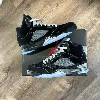 Air Jordan 5 Retro “Black Metallic” – Premium Streetwear Sneaker