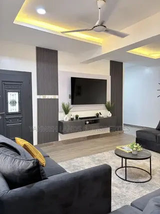 Furnished 1bdrm Apartment in West Land for rent