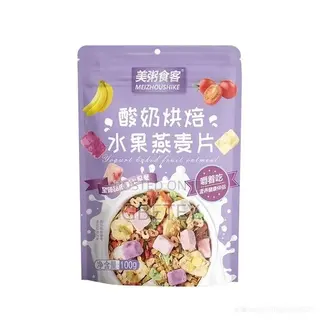 Yogurt and Fruits Oatmeal