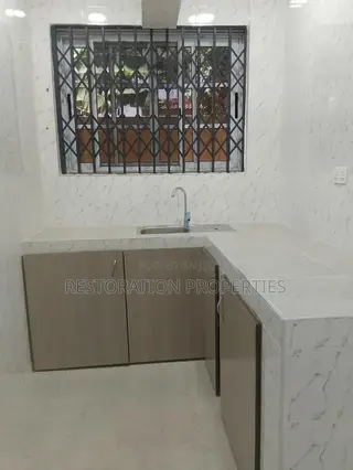 1bdrm Apartment in Adenta, Frafraha for rent