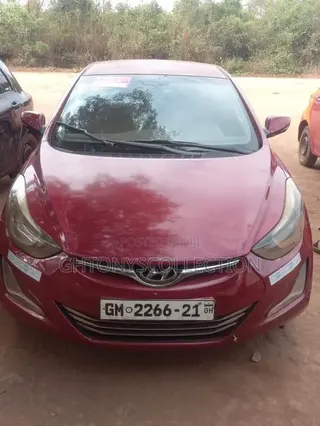 Hyundai Elantra 2014 Red