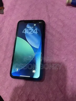 Apple iPhone 11 64 GB Black